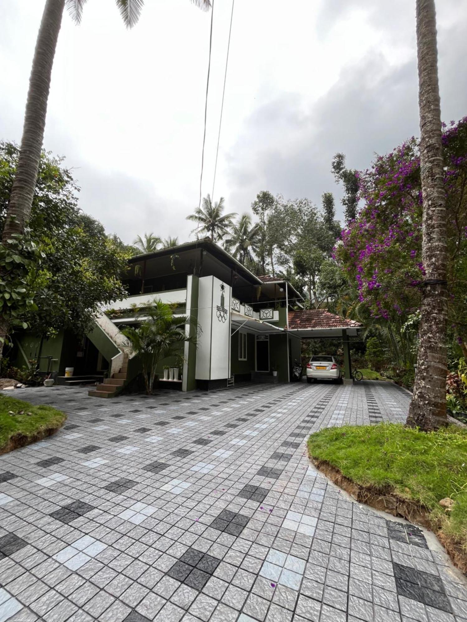 Maliyeckal Homestay Munnar Bagian luar foto