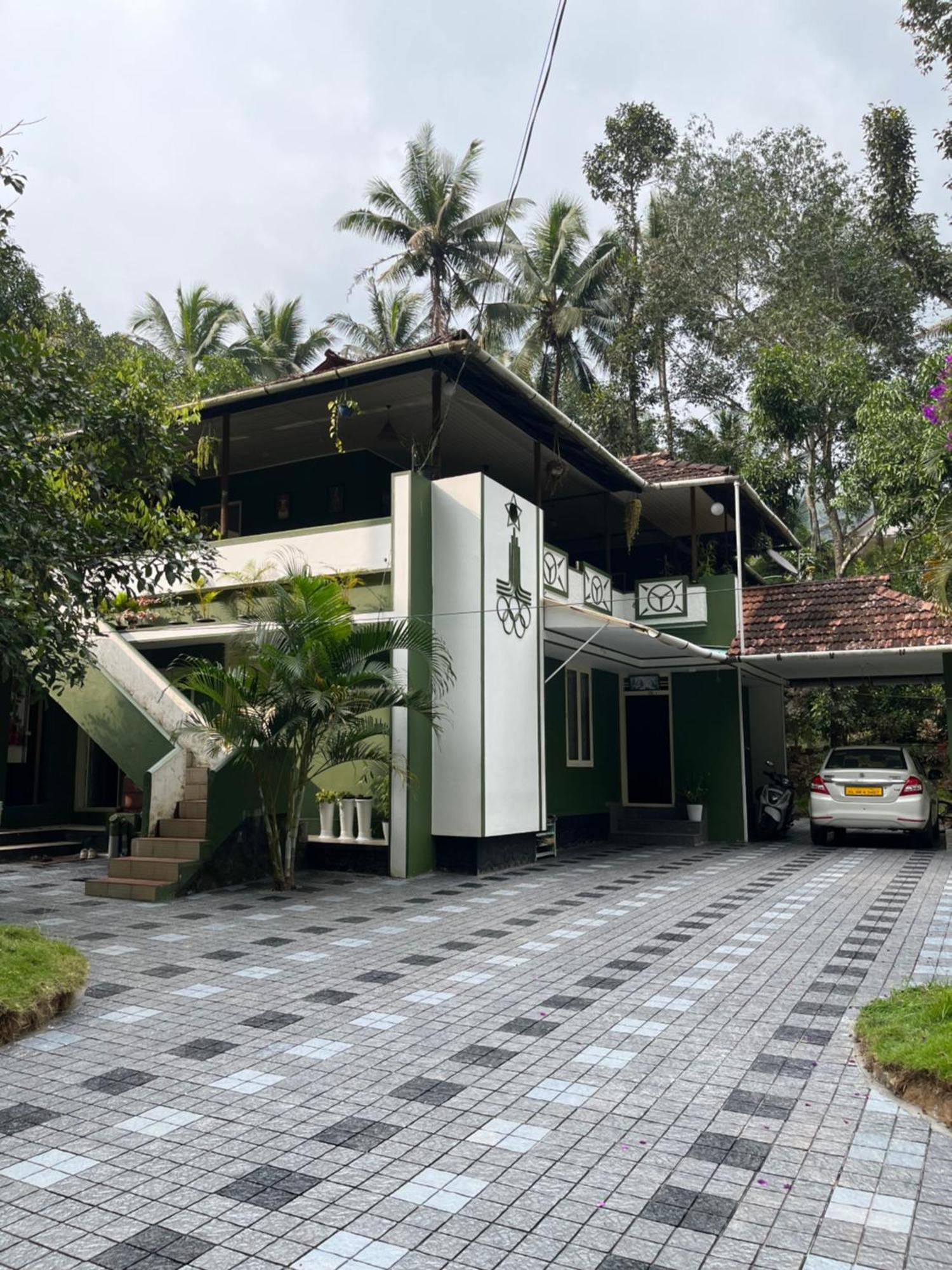Maliyeckal Homestay Munnar Bagian luar foto